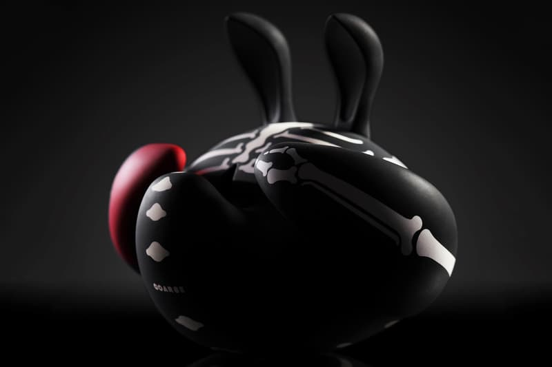  Coarsetoys "oop prey" Vinyl Figure  