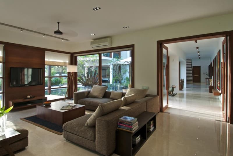 Hiren Patel Architects 建築事務所打造位於印度阿默特巴德的庭院別墅