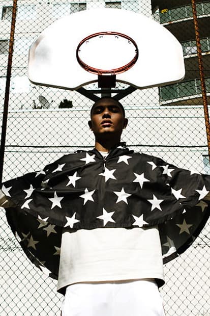 Fucking Young!: 模特 Justin Rock 於 "Hoop Dreams" 時尚搭配特輯演繹 Supreme, Robert Geller 與 adidas Originals by Jeremy Scott 