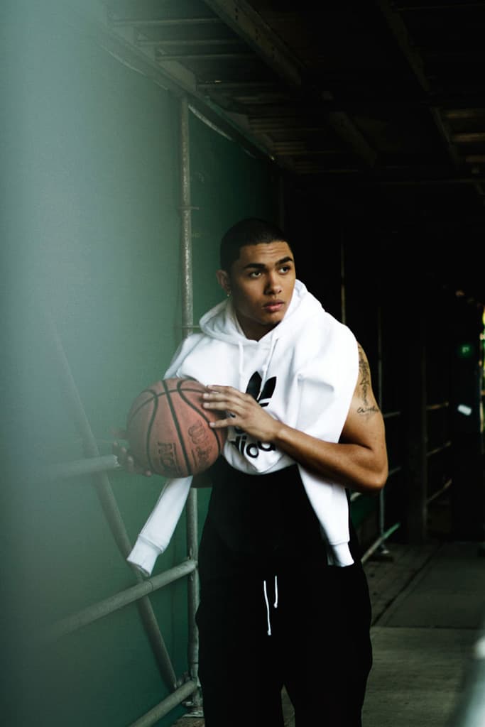 Fucking Young!: 模特 Justin Rock 於 "Hoop Dreams" 時尚搭配特輯演繹 Supreme, Robert Geller 與 adidas Originals by Jeremy Scott 
