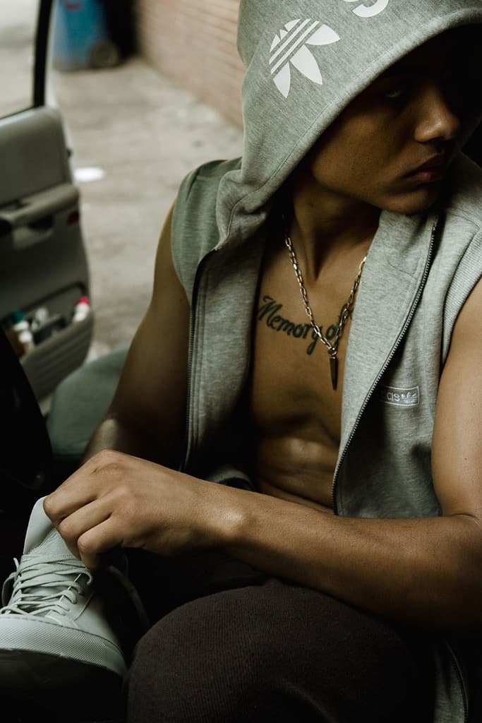 Fucking Young!: 模特 Justin Rock 於 "Hoop Dreams" 時尚搭配特輯演繹 Supreme, Robert Geller 與 adidas Originals by Jeremy Scott 