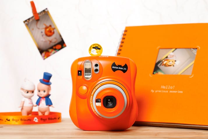 Fujifilm instax Mini 25 "HALLOWEEN" Limited Edition
