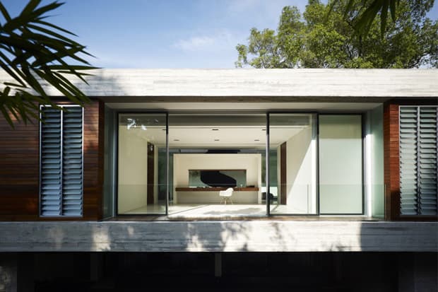 JKC1 House by Ong &amp; Ong