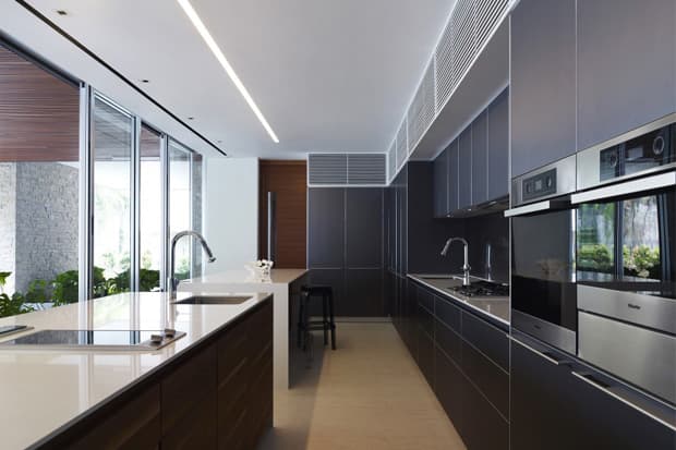 JKC1 House by Ong &amp; Ong