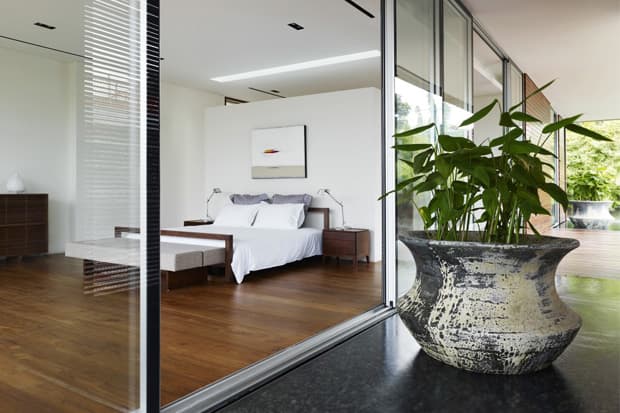 JKC1 House by Ong &amp; Ong