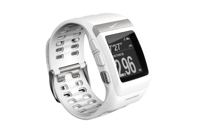  Nike+ SportWatch GPS White/Silver 限量版錶款