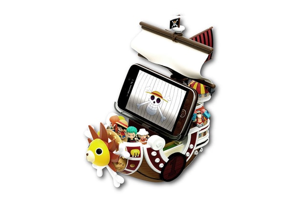 ONE PIECE x NTT DoCoMo x NEC N-02E 限量別注智能手機