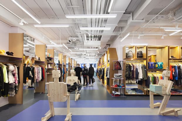 Opening Ceremony 於倫敦 Covent Garden 考文特花園 35 King Street  開設專門店