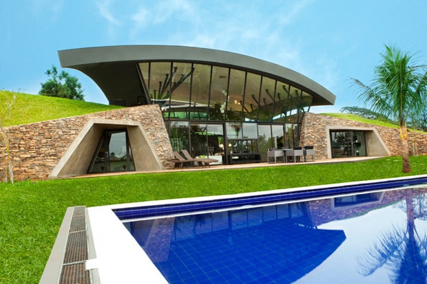 Bauen 在 Paraguay 巴拉圭打造獨特 Two Single-Family Homes 連立建築房屋