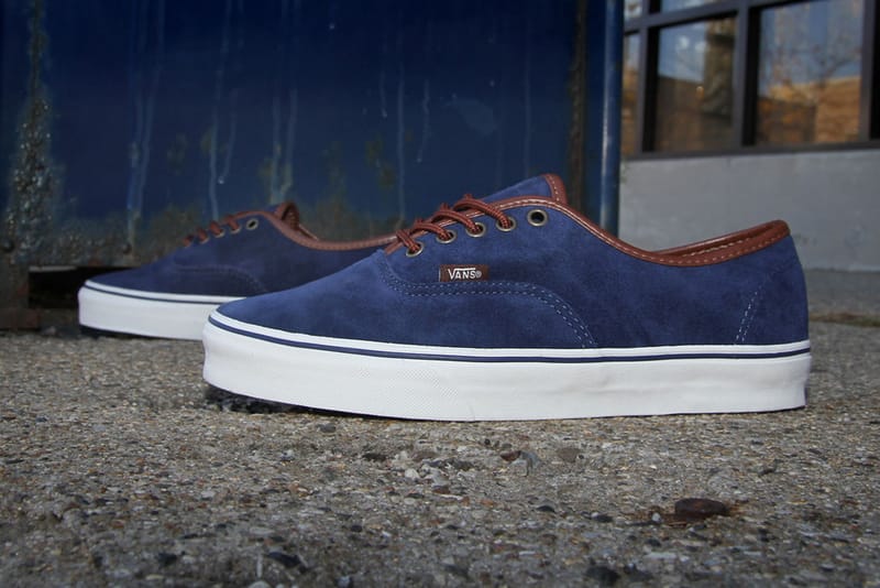 Vans 2012 秋冬 Authentic “Peacoat”鞋款