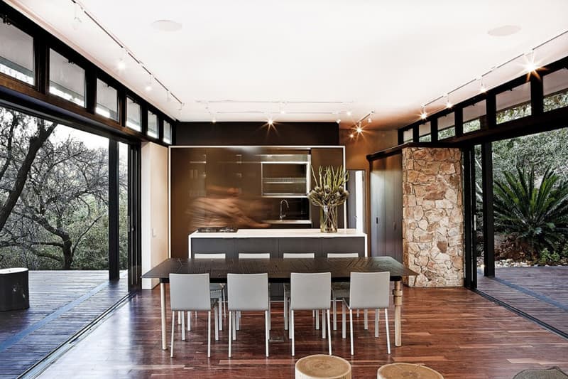 建築事務所 GASS 打造 Westcliff Pavilion 天然環境建築