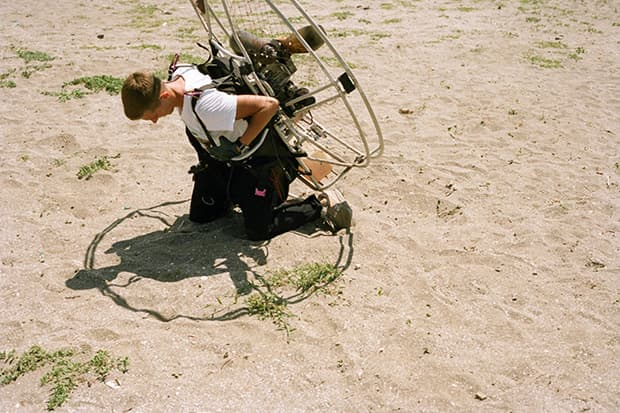 線上購物平臺 COVERCHORD 2012 開幕限定單品造型搭配型錄