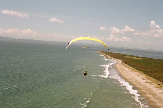 線上購物平臺 COVERCHORD 2012 開幕限定單品造型搭配型錄