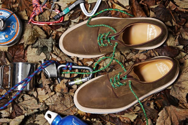 End Hunting Co. x Trickers 2012 "Trail Pack" 鞋履系列
