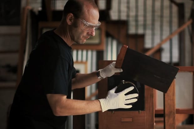 Harry Taylor – The Beautiful Flaws of Tintype Photography 了解錫版攝影的獨特之處 