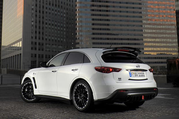 Infiniti Vettel Edition FX 車款