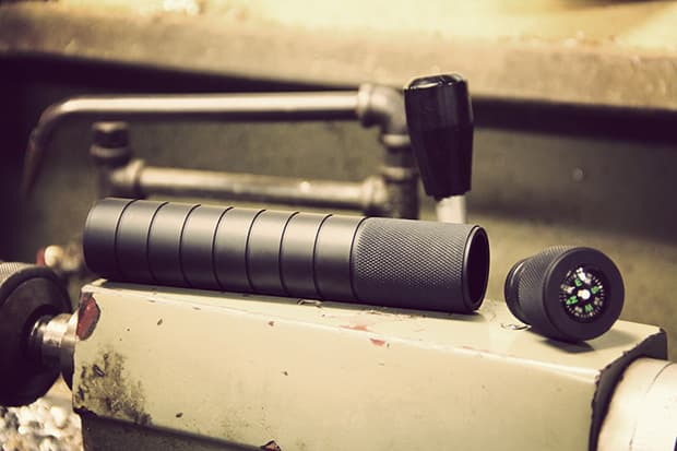 J. L. Lawson &amp; Co. “The Cell” 6061-T6 Machined Survival Kit 迷你版急救生存工具包