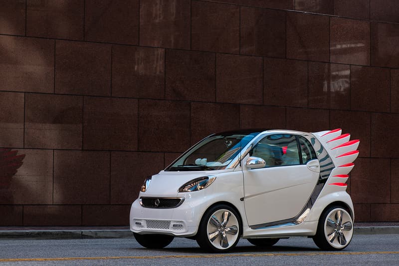 Jeremy Scott 將 smart Fortwo Electric Drive 加入翅膀推出 smart forJeremy 限量設計車款