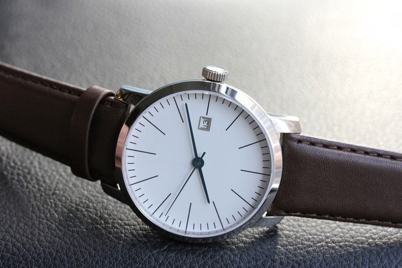 線上男裝精品店 Kent Wang 推出首支腕表 Bauhaus Watch