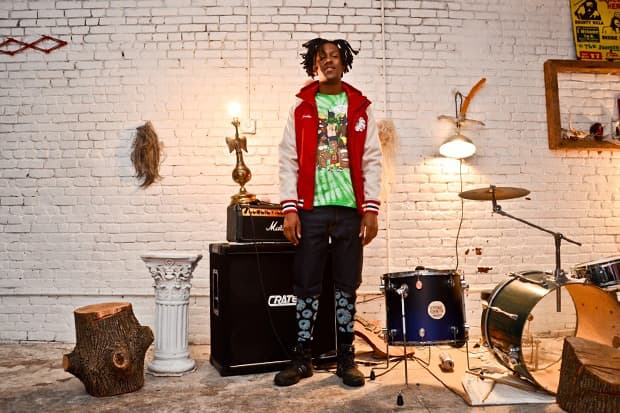 Mishka 2012 Holiday 造型搭配 Lookbook 