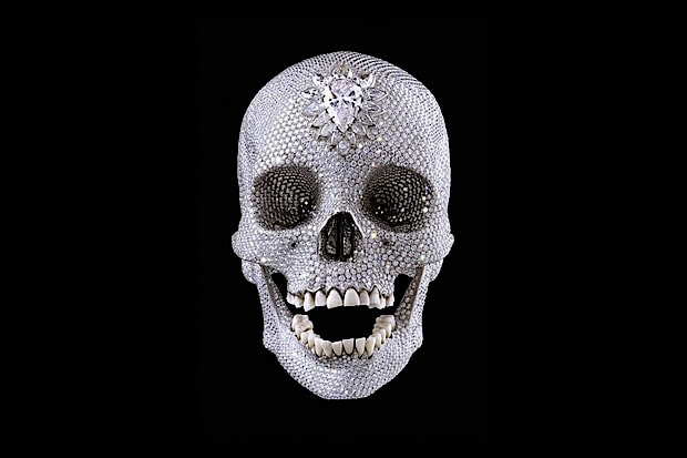 Other Criteria Project 於 I.T Hysan 打造 Damien Hirst 《For the Love of God》展覽 