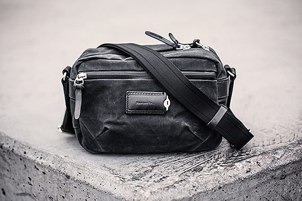 Property Of... 2012 Thomas Camera Bag 相機包