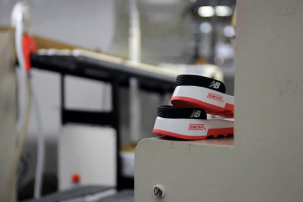 size? x Staple Design x New Balance “Black Pigeon” 577 三方聯名別注鞋款製作流程公開！