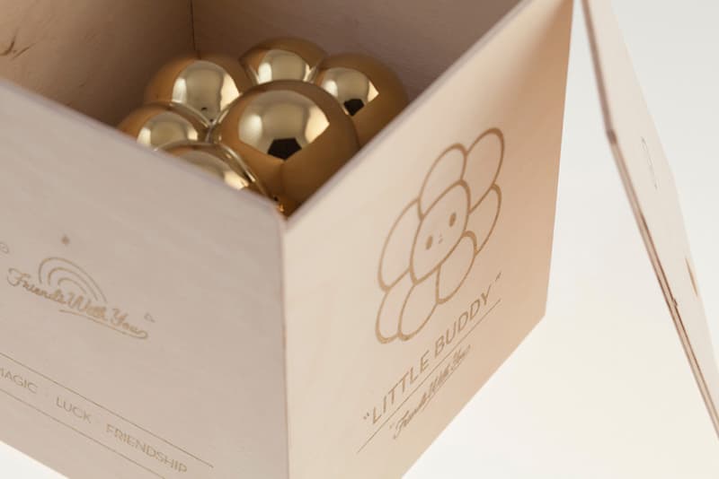 FriendsWithYou “Little Buddy” Sculpture 藝術創作