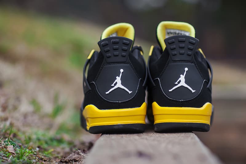 Air Jordan IV 2012年 “Thunder” Retro 複刻配色