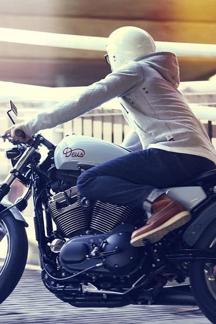 Deus Ex Machina x Reigning Champ 最新合作型錄 