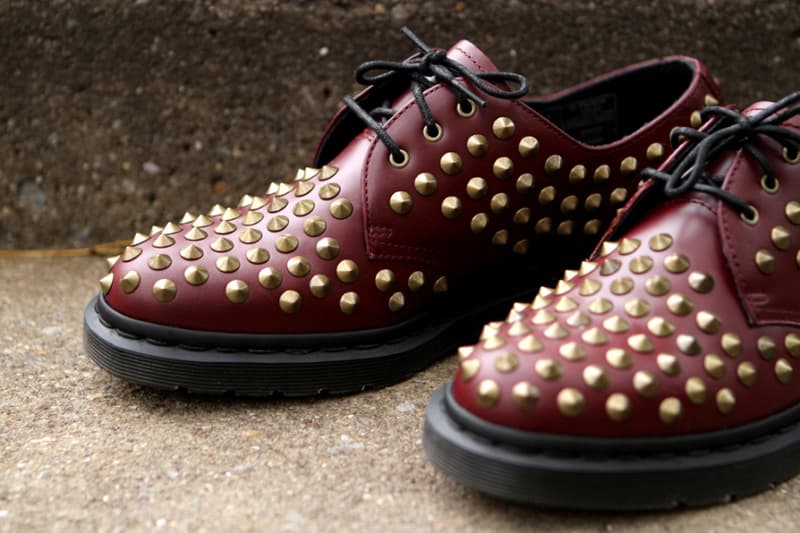 Dr. Martens 全新 Harlem Spike 鞋款
