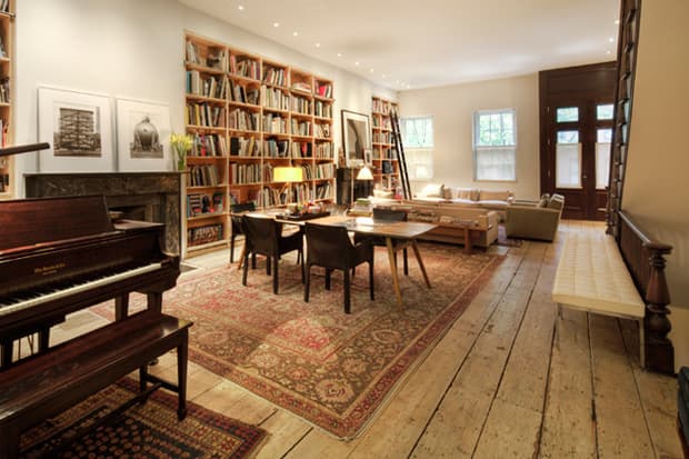 一同參訪知名攝影師 Annie Leibovitz 價值 $33000000 美金的紐約住宅室內裝潢！