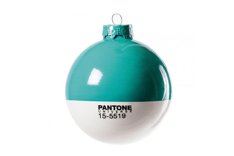 Pantone Christmas Baubles 聖誕樹裝飾彩球