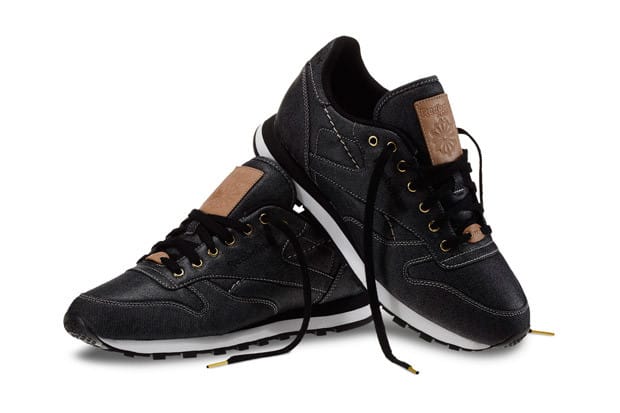 Reebok Classic Leather 三十週年紀念「Denim」別注鞋款