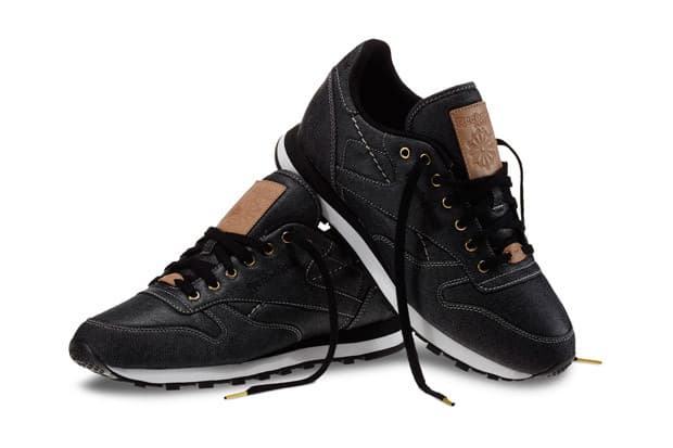 Reebok Classic Leather 三十週年紀念「Denim」別注鞋款