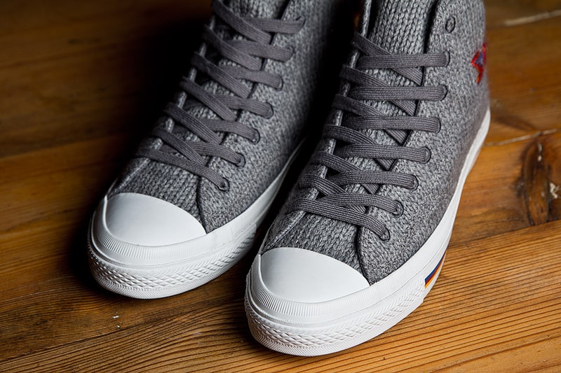 Sneakersnstuff x Converse 2012 冬季 Chuck Taylor All-Star "Lovikka" 聯名別注鞋款