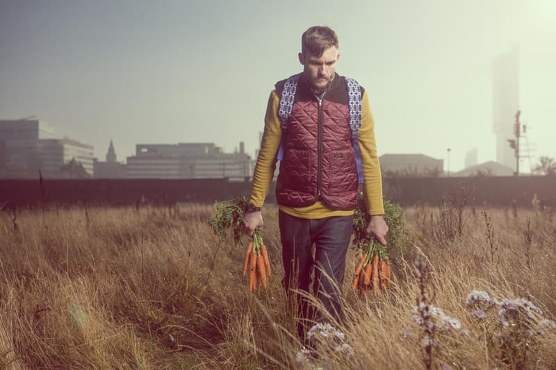 Togs + Clogs 2012 Holiday 季度 “The Forager” 造型 Lookbook