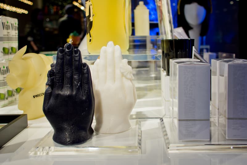 潘世亨 Kevin Poon 於 BLITZ Lane Crawford  舉辦 "Where the WOAW! Things Are" 展覽回顧與專訪