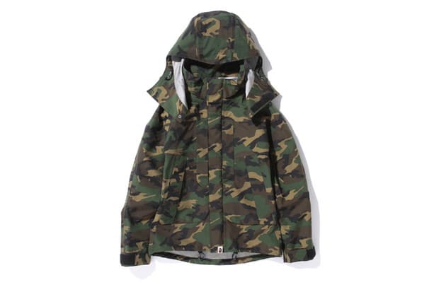 A Bathing Ape 2013 春季 WOODLAND CAMO GORE-TEX SHORT SNOWBOARD JACKET 機能外套