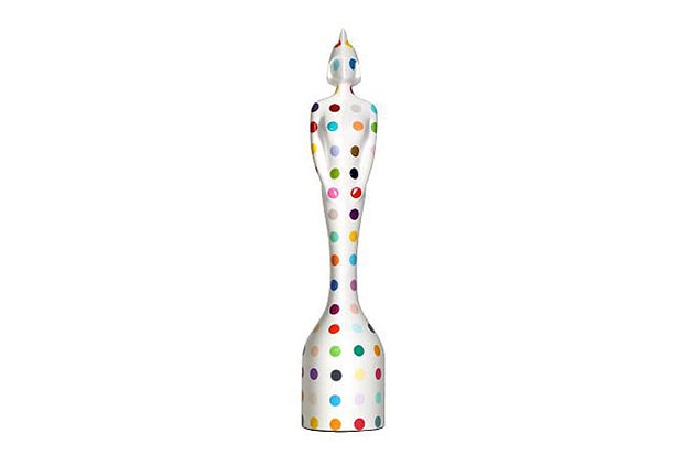 Damien Hirst 為 2013 年 Brit Awards Statu 全英音樂獎打造獎盃