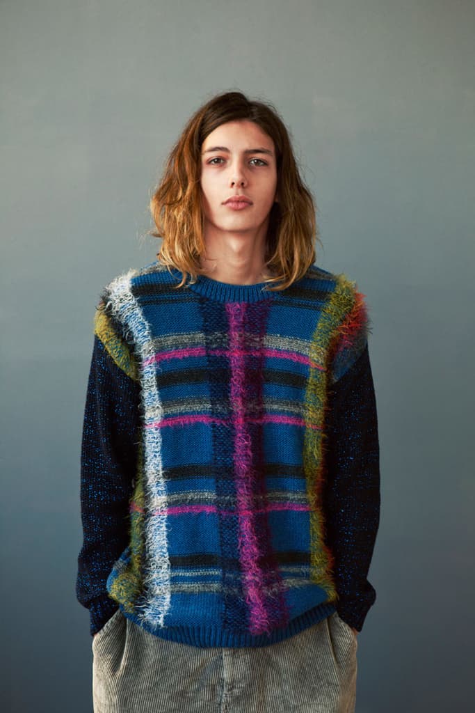 Gareth Rhys 為《Clash》雜誌拍攝穿搭造型特輯