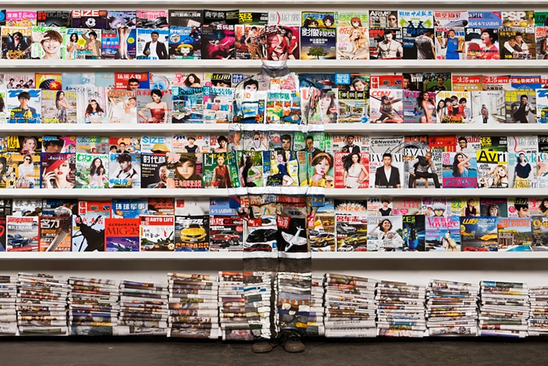 劉勃麟（Liu Bolin）於 Galerie Paris-Beijing 舉行 “Hiding in the City” 展覽 