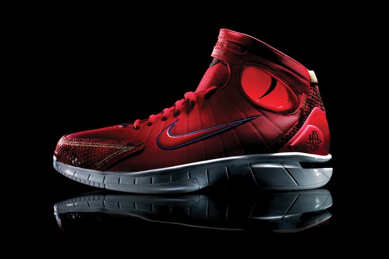 Nike Basketball 發表全新中國十二生肖概念設計 Kobe 8 System 與 Air Zoom Huarache 2K4 癸巳蛇年別注鞋款系列