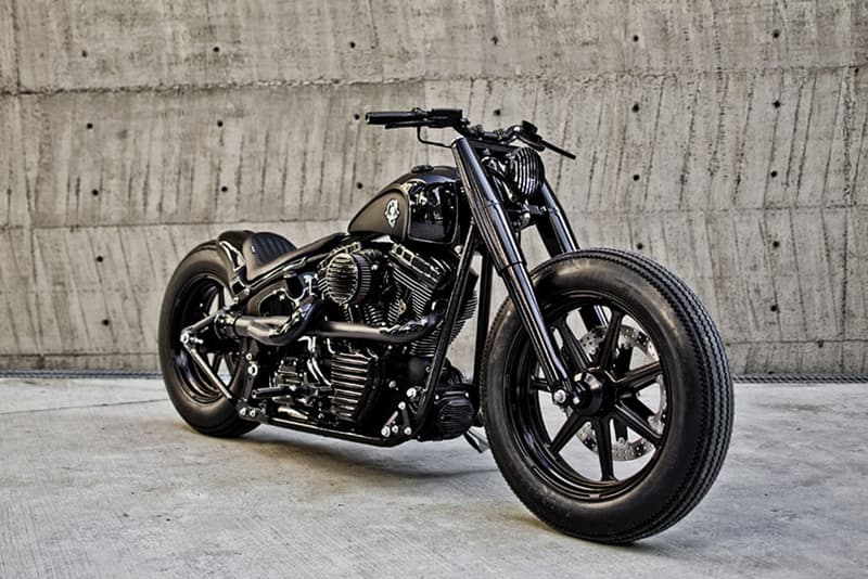 Rough Crafts x Roland Sands Design Shadow Rocket 摩托車