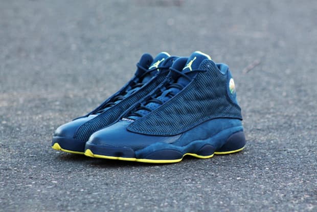 Air Jordan Retro 13 “Squadron Blue” 鞋款