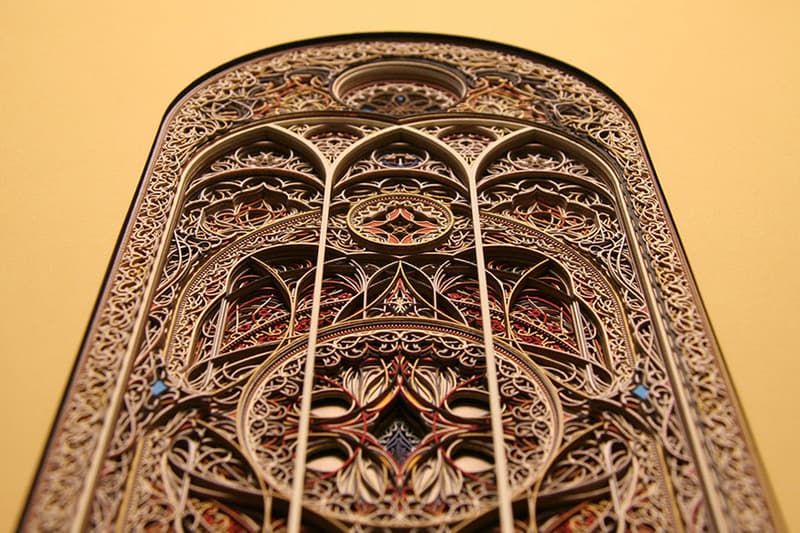 Eric Standley 發佈鐳射紙雕玫瑰窗作品