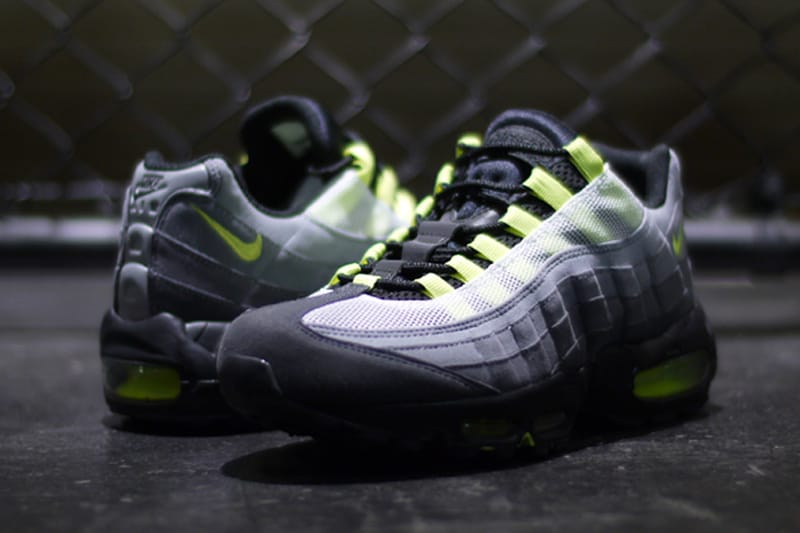 mita Sneaker x Nike Air Max 95 “Prototype” 聯名別注設計運動鞋