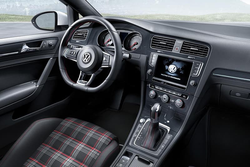Volkswagen 發表 2015 年式樣 GTI 車型