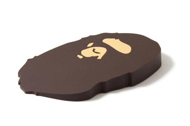 A Bathing Ape "BAPE HEAD" 門塞