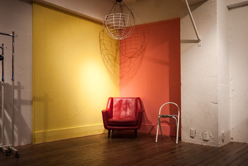 Hypebeast Spaces: 造訪日本攝影師米原康正的工作室